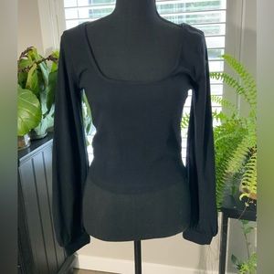 Lucyswhims The Drop black ribbed top Size S.